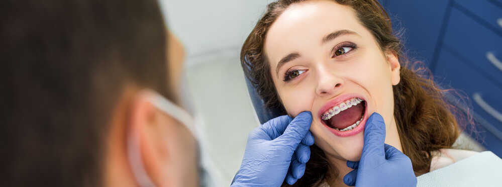 kontrola aparatu ortodontycznego na wizycie u ortodonty